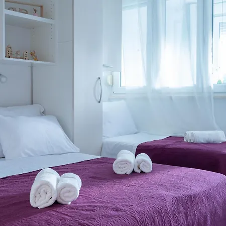 Laplace Apartment